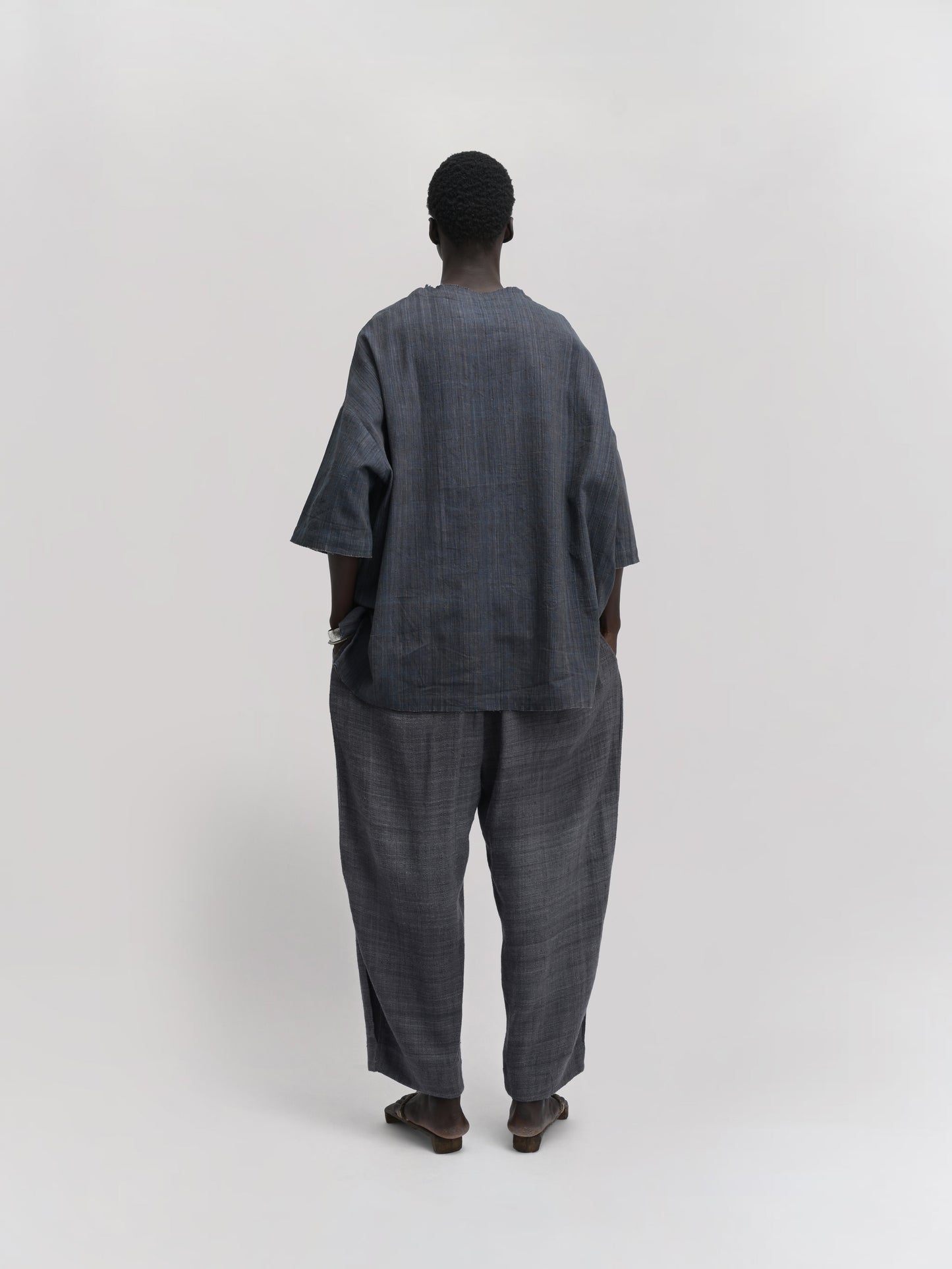 Beekeeper Shirt – Handwoven Cotton – Gray