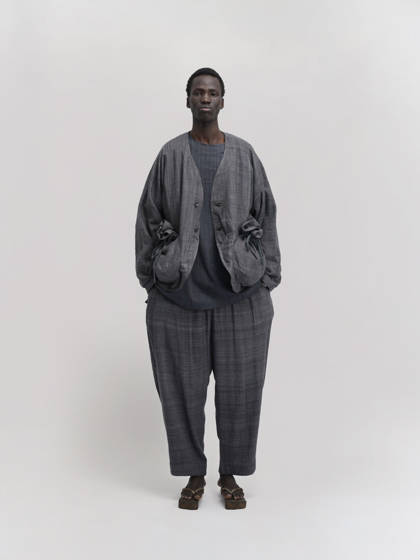 Beekeeper Jacket – Handwoven Eri Silk – Charcoal Grey