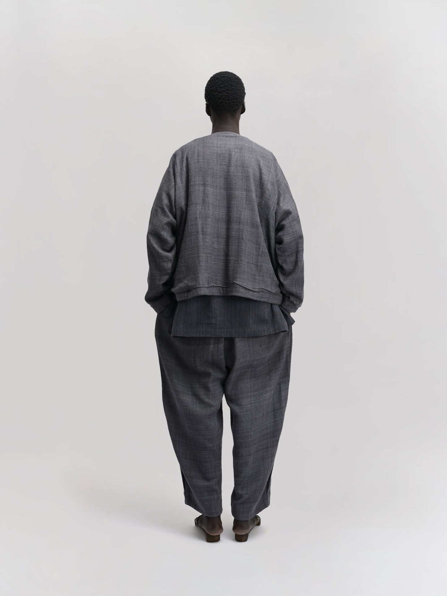 Beekeeper Jacket – Handwoven Eri Silk – Charcoal Grey