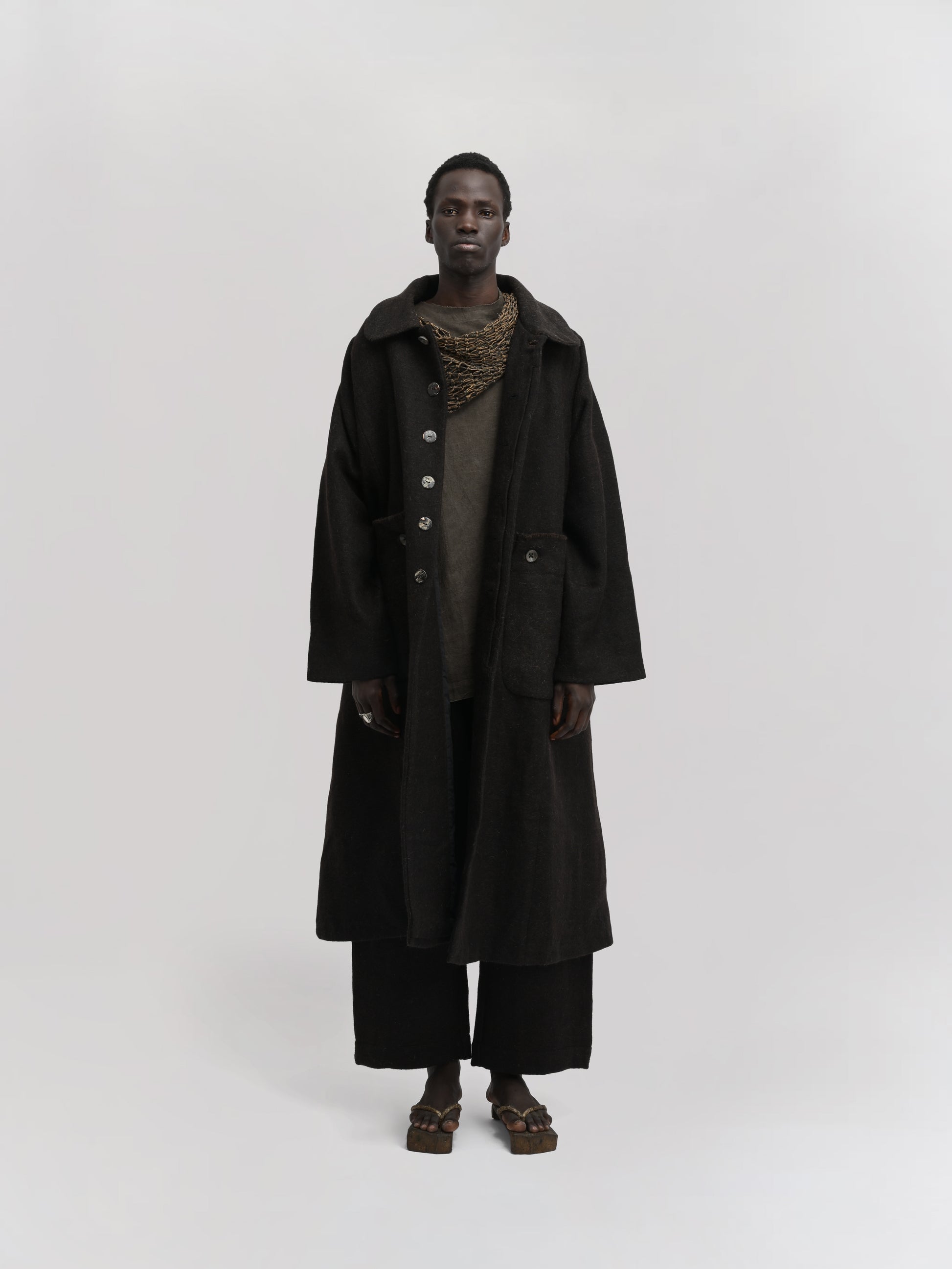 Farmer Coat – Handwoven Yak Wool – Dark Chocolate