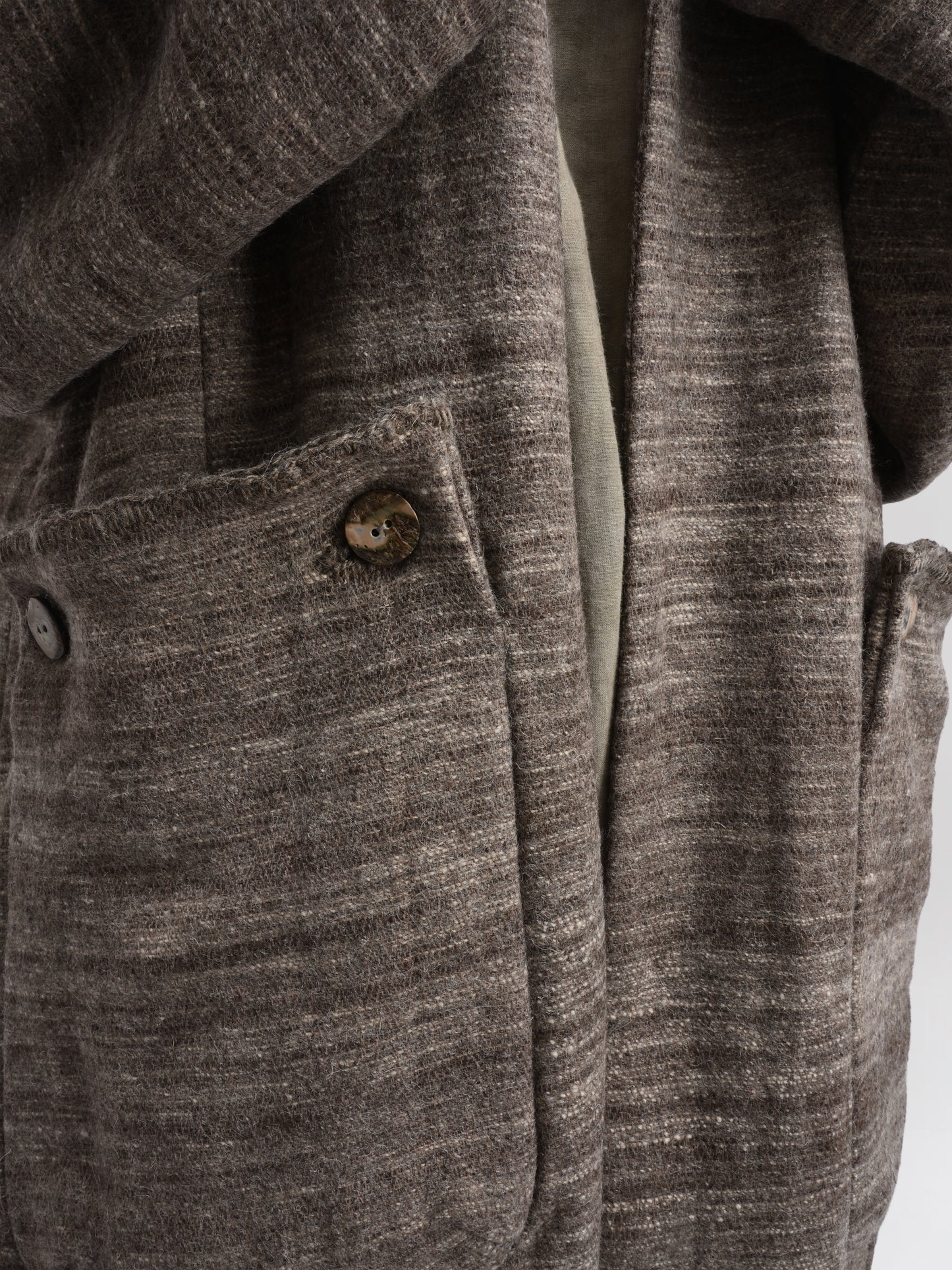 Farmer Coat – Handwoven Yak Wool – Soft Grey