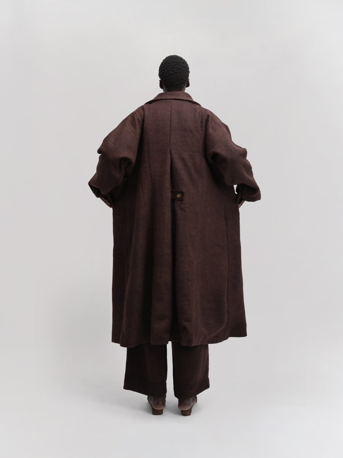 Farmer Coat – Handwoven Yak Wool – Rich Brown