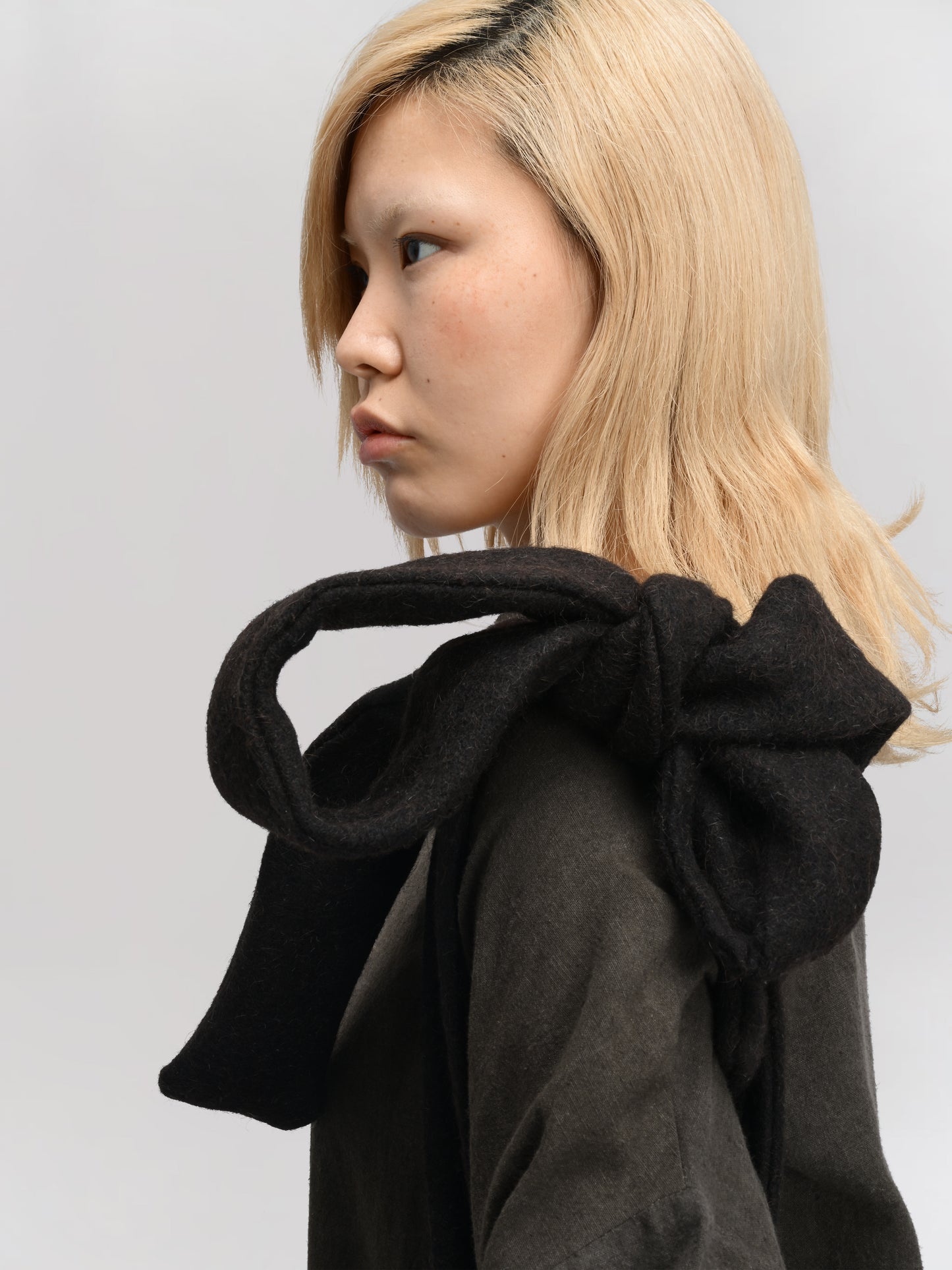 Peardrop Bag – Handwoven Yak & Sheep Wool – Black