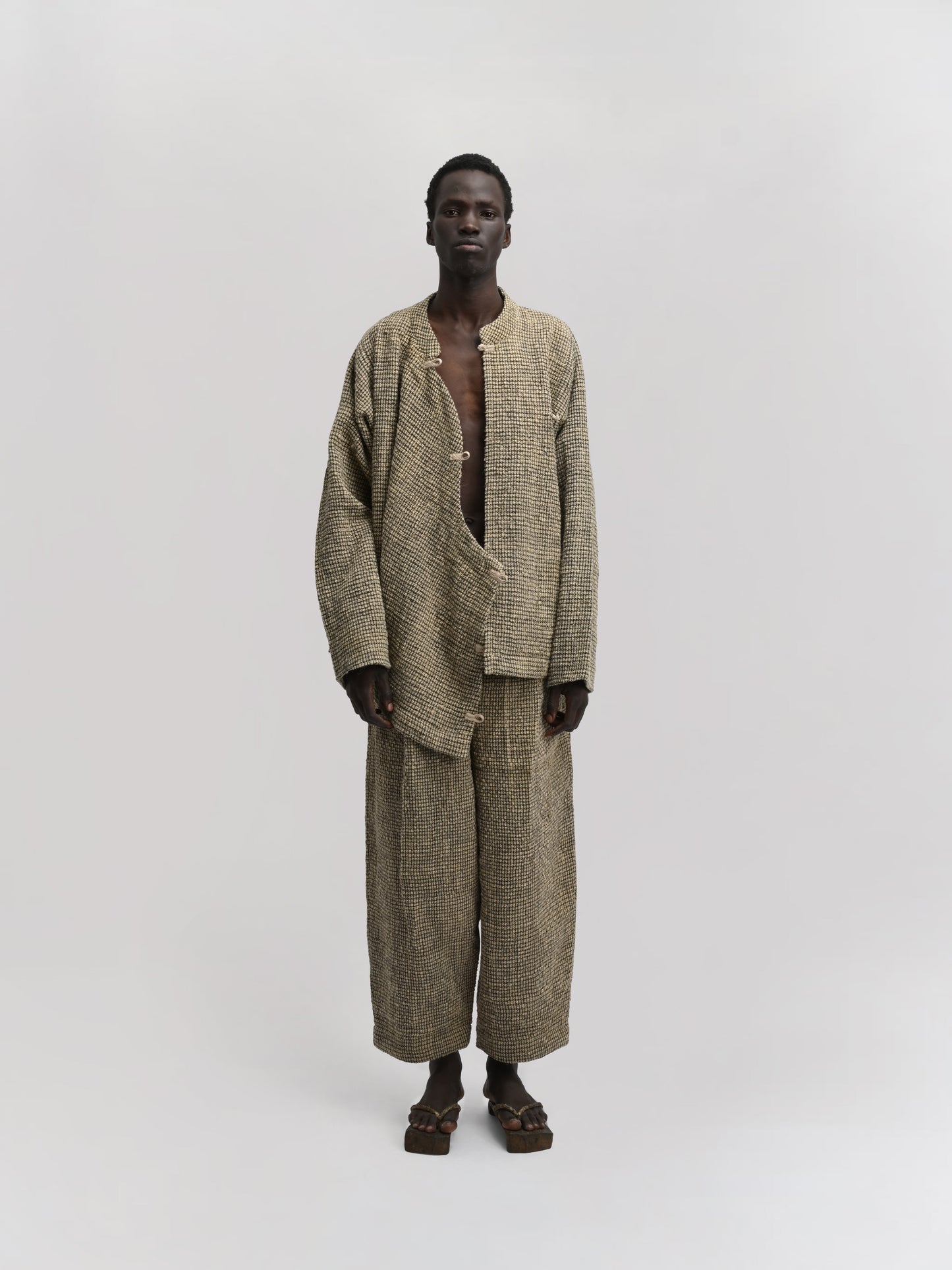 Shepherd Jacket – Handwoven Tweed Wool – Light Beige