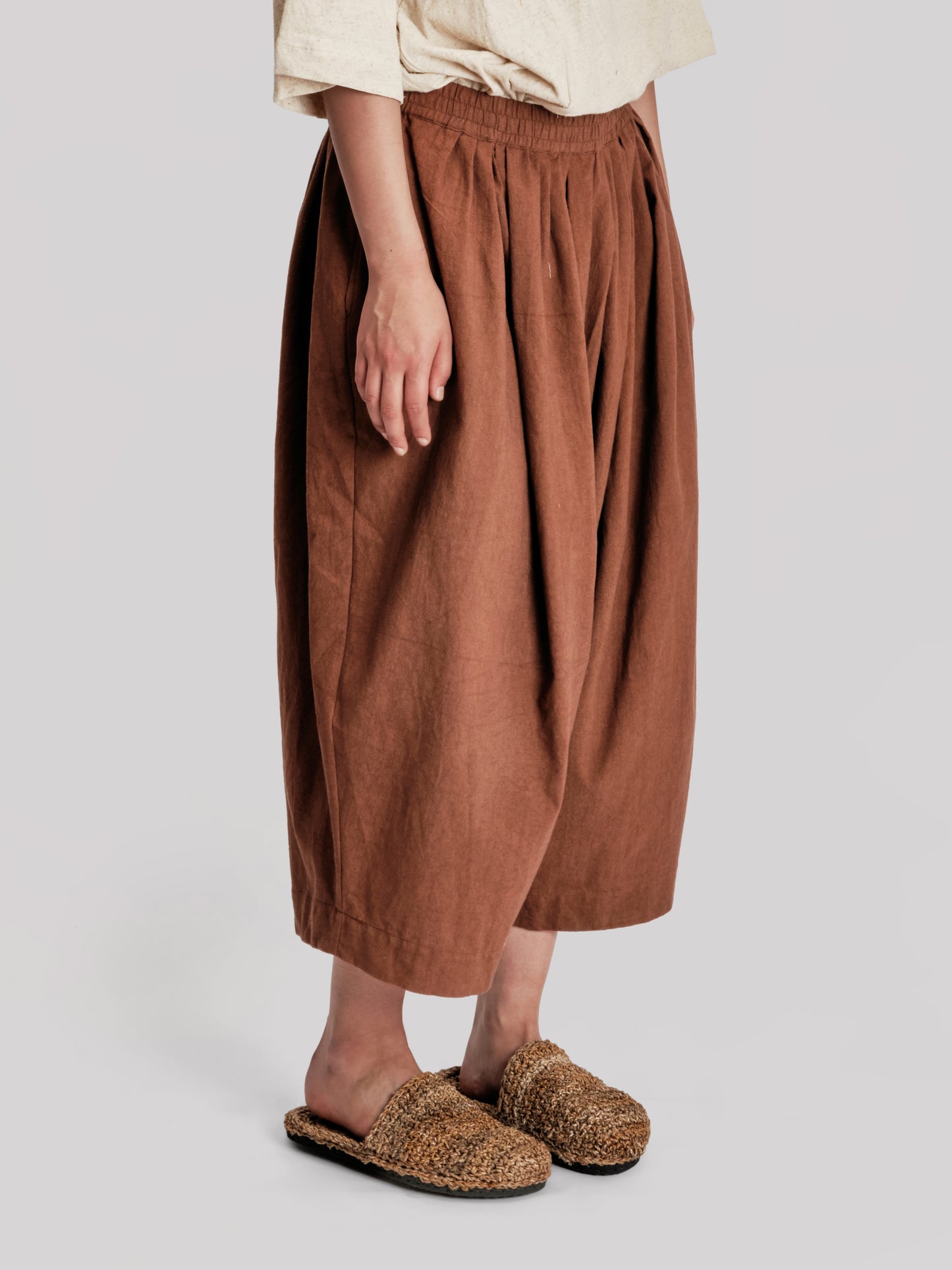 Roly Poly Shorts - Japanese Stonewashed Linen - Brown