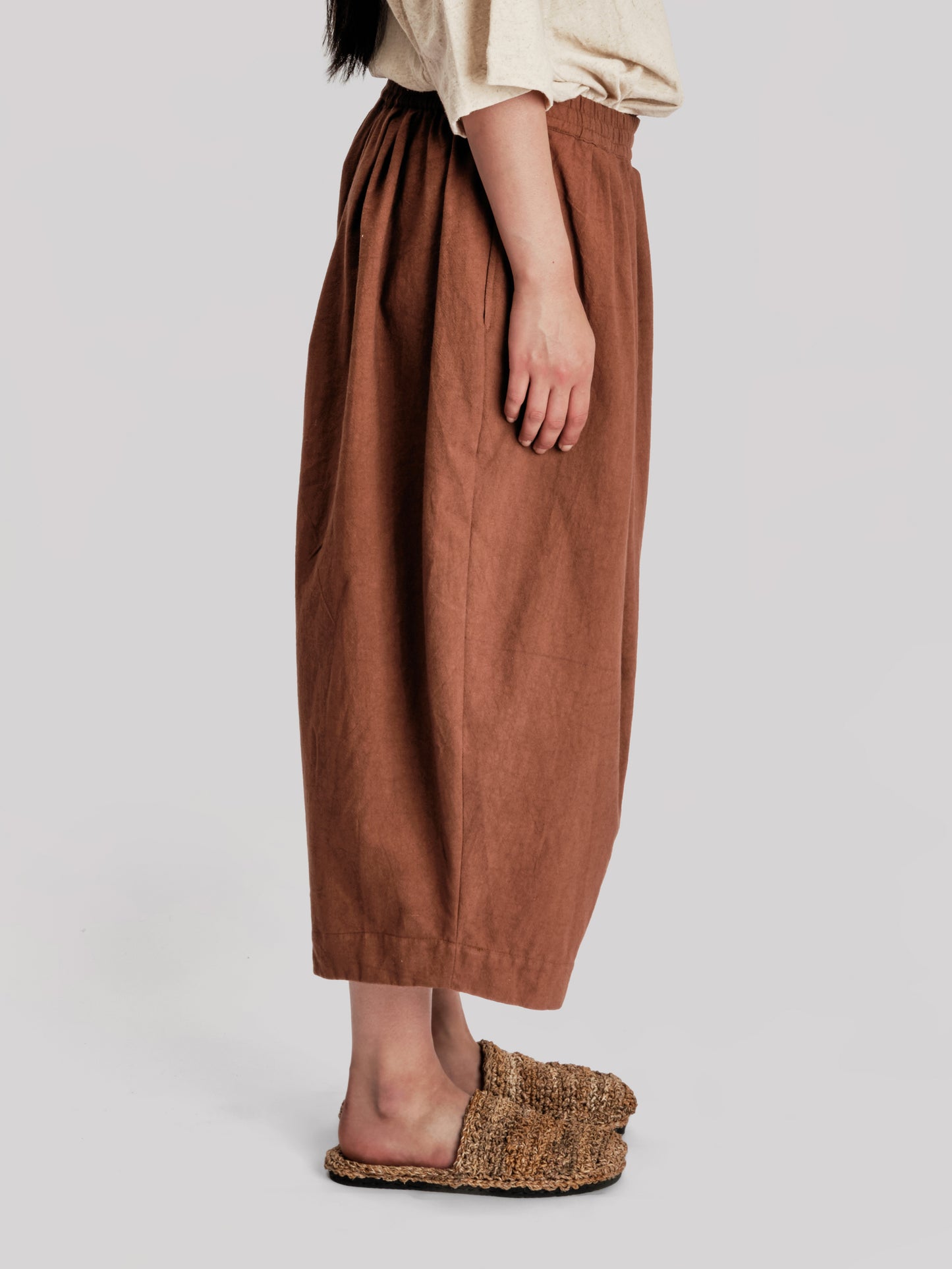 Roly Poly Shorts - Japanese Stonewashed Linen - Brown