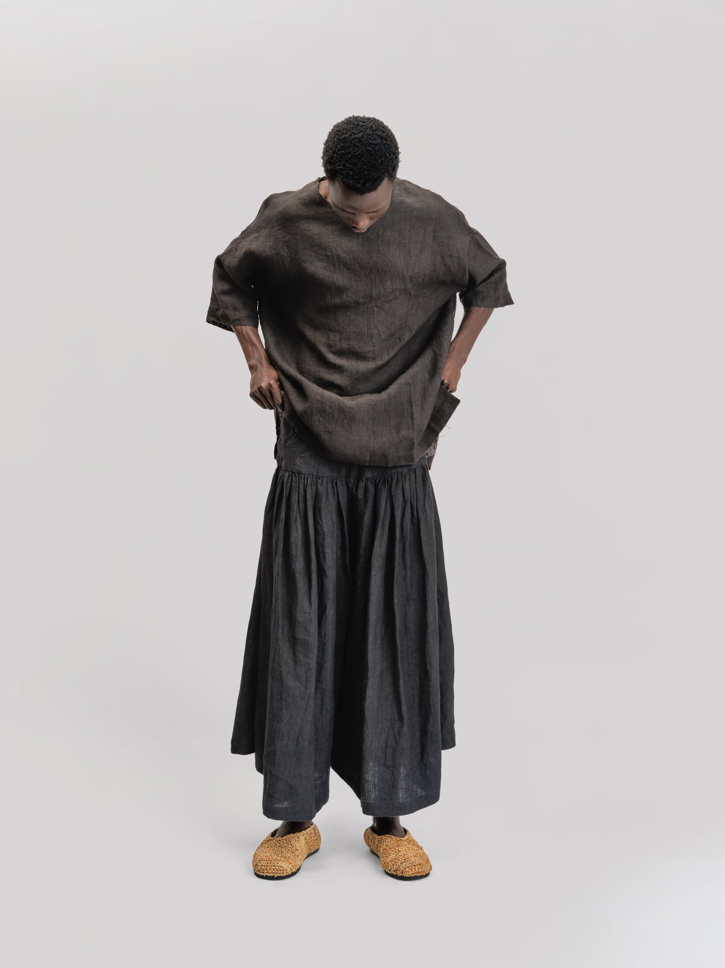 Beekeeper T-Shirt – Japanese Stonewashed Linen - Black