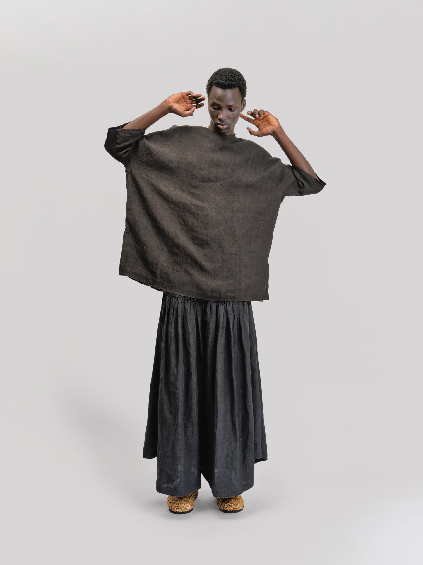 Beekeeper T-Shirt – Japanese Stonewashed Linen - Black