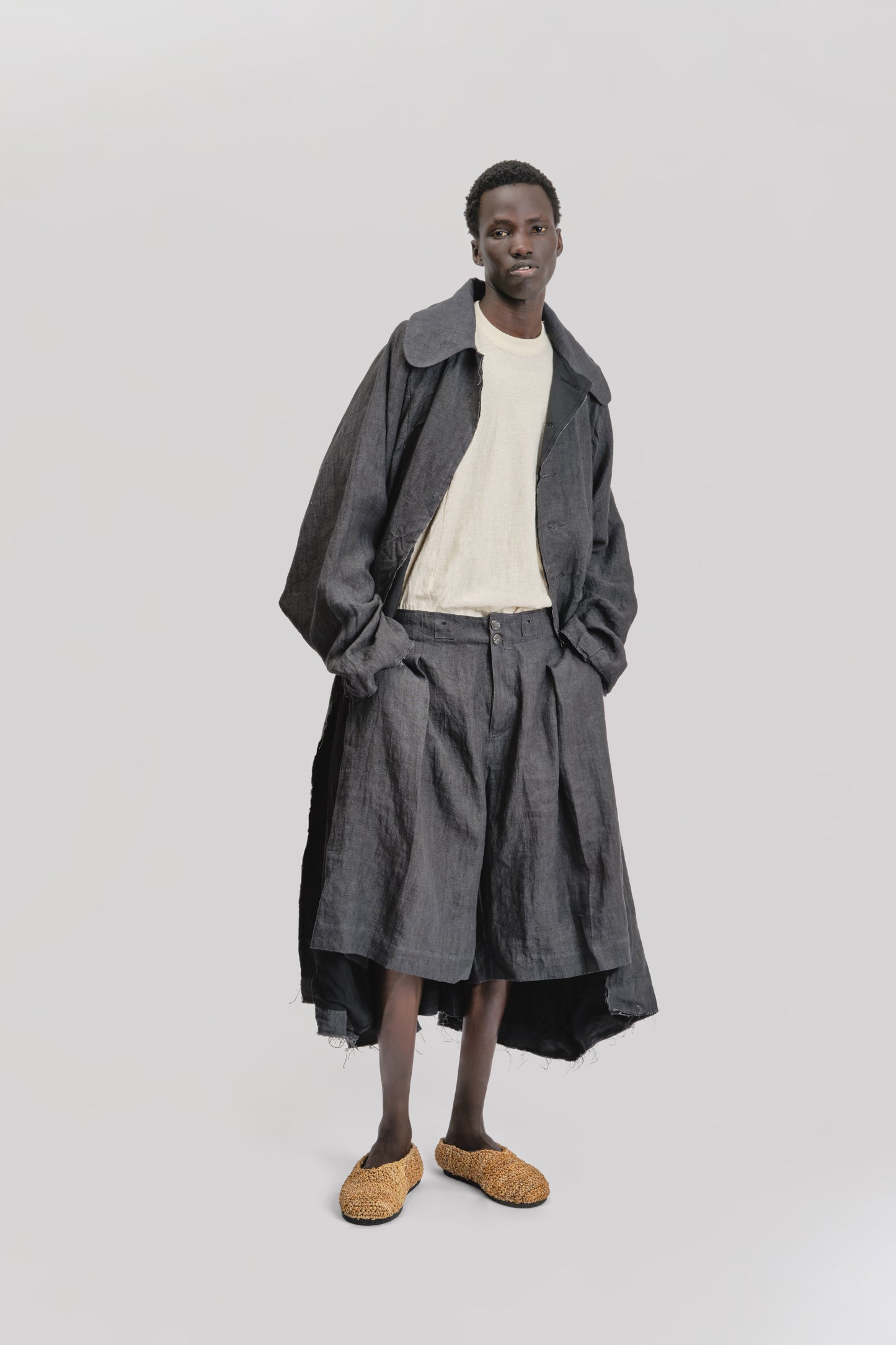 Farmer Shorts - Japanese Stone Washed Linen - Black