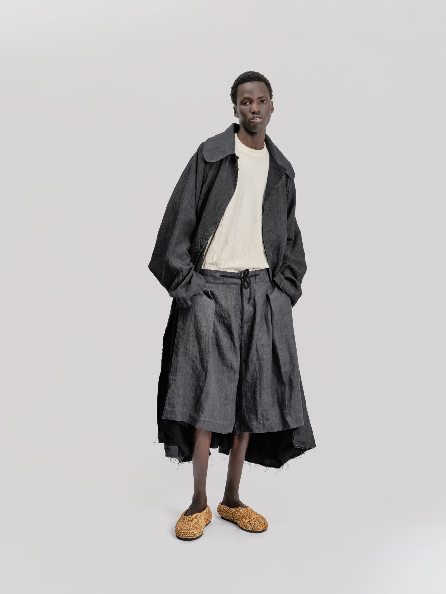Farmer Shorts - Japanese Stonewashed Linen - Black